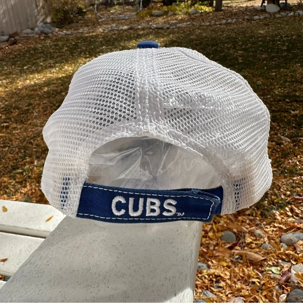 CHICAGO CUBS vintage royal and white cotton mesh adjustable cap - OS